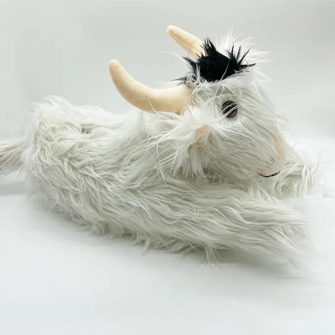 Wholesale customization highland cow plush toys slippers Stickers  decor  stuffed animal set