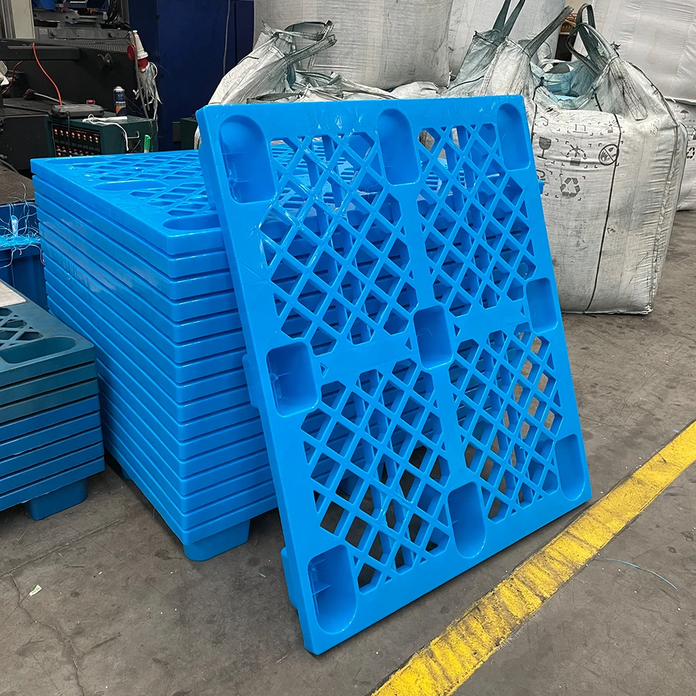 Linhui Manufacture Warehouse Small 110x110 Euro plastic pallets prices supplier