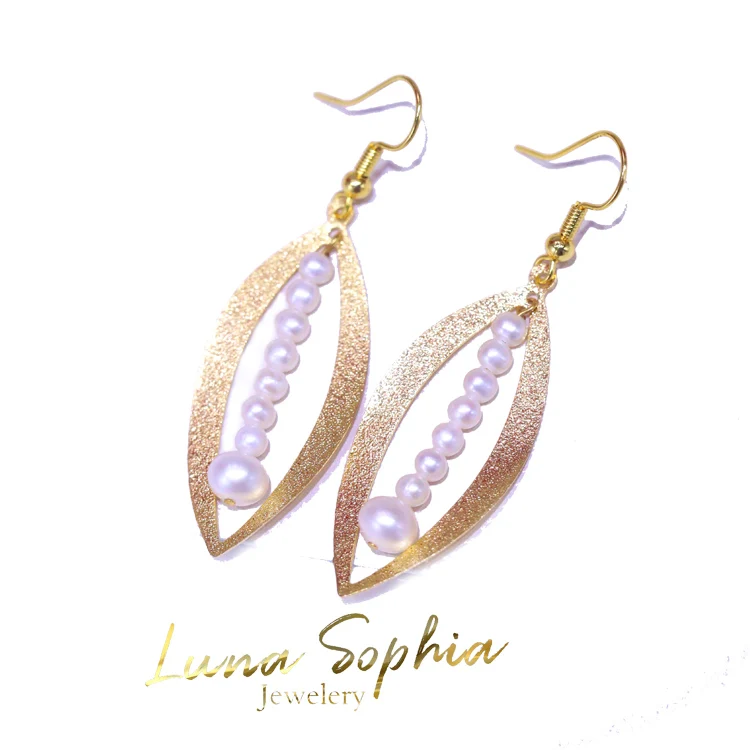 Оптом Позолоченный Пресноводный натуральный жемчуг ива лист ювелирные изделия ушной крючок