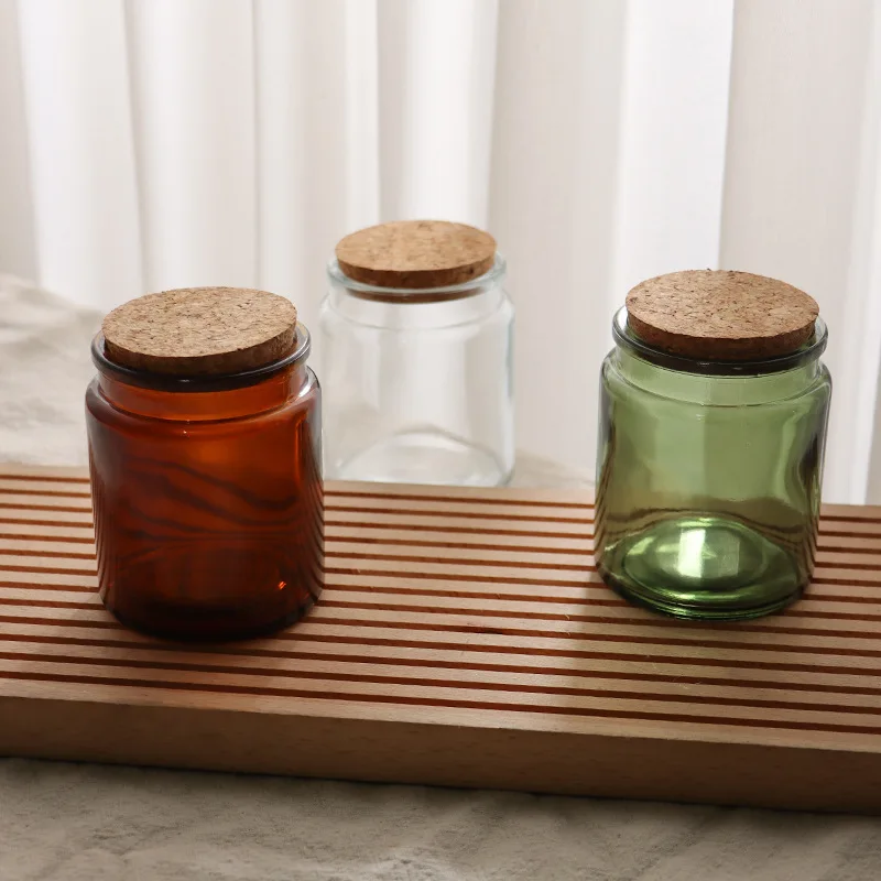 Empty Heat-Resistant Glass Candle Vessel Container 8oz 200Ml Amber Green Clear Jar with Cork Lid for Christmas Decorations
