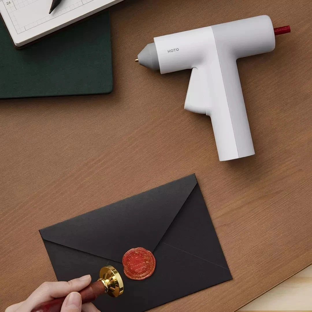 
2021 New HOTO Lithium Electricity Glue Guns Intelligent Temperature Control Protection Safety And Environmental Protection 