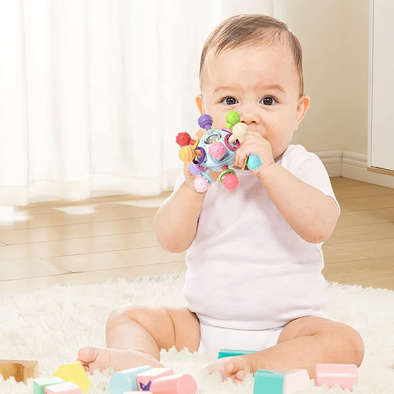 2024 Hot Sales Newborn Sensory Teether Silicone Baby Teething Toy Silicone Teethers Ball 0-3 Month for Kids