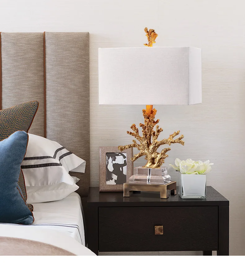 living room bedroom decorative luxury crystal base coastal gold coral bed side hotel table lamps