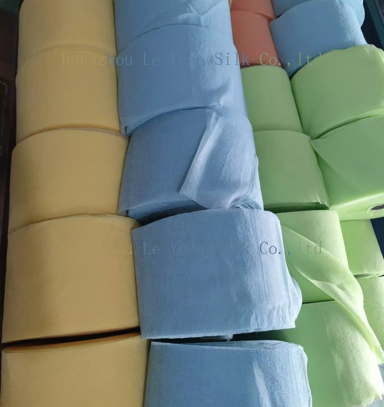 Small Roll  60% Nylon +40% Polyester Spa Shower Towel Beauty Skin Cloth Exfoliating Body Wash Cloth Magic Peeling Cloth