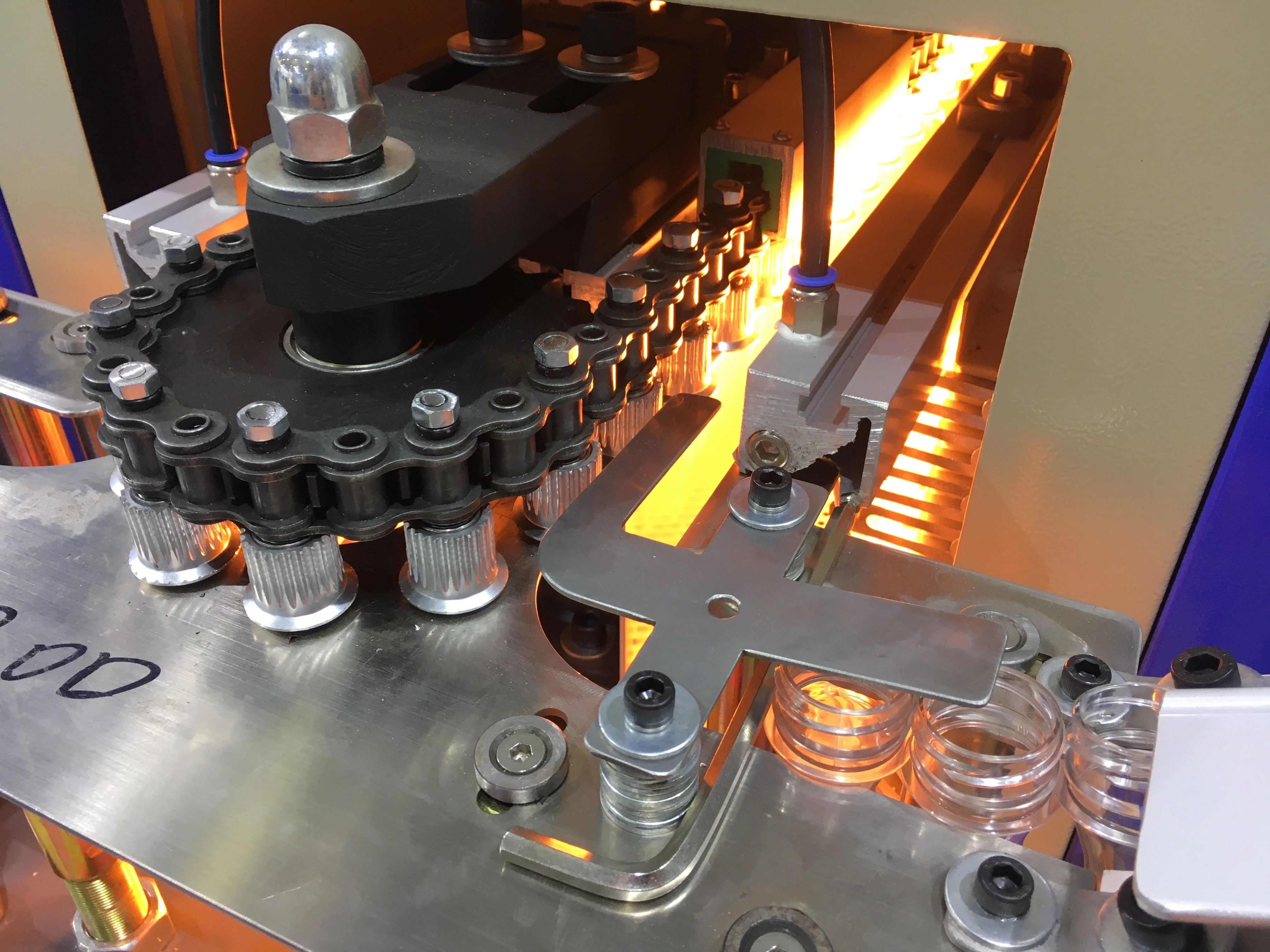 
semi automatic pet plastic bottle making machine/pet blowing machine 