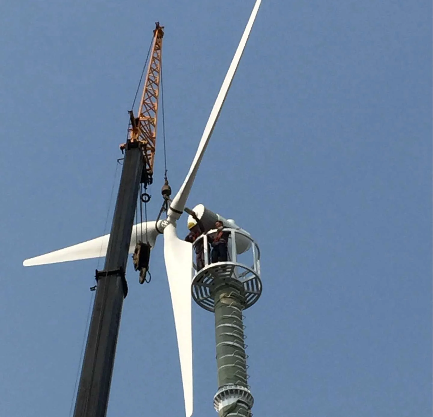 Factory Sale 100KW Wind Turbine Generator For Off grid or On grid System