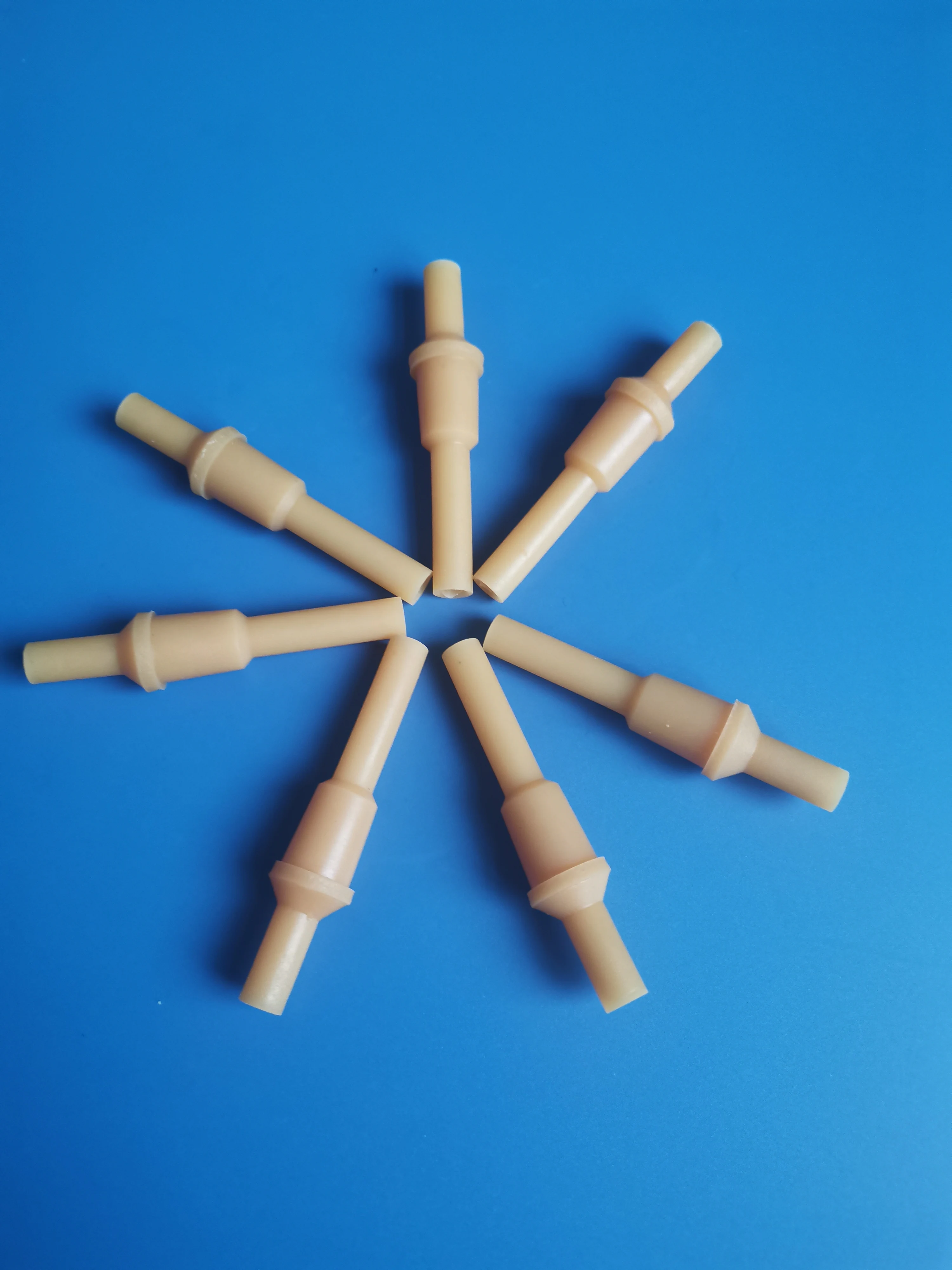 2022 Medical disposable intravenous infusion set connector easy to operate infusion set rubber connector