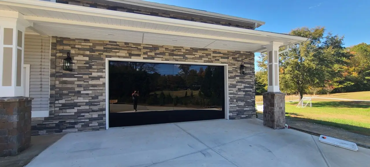 CBMmart American standard 8x9 9x7 10x7 Black High Quality Waterproof  glass  Garage Door for Homes Villa