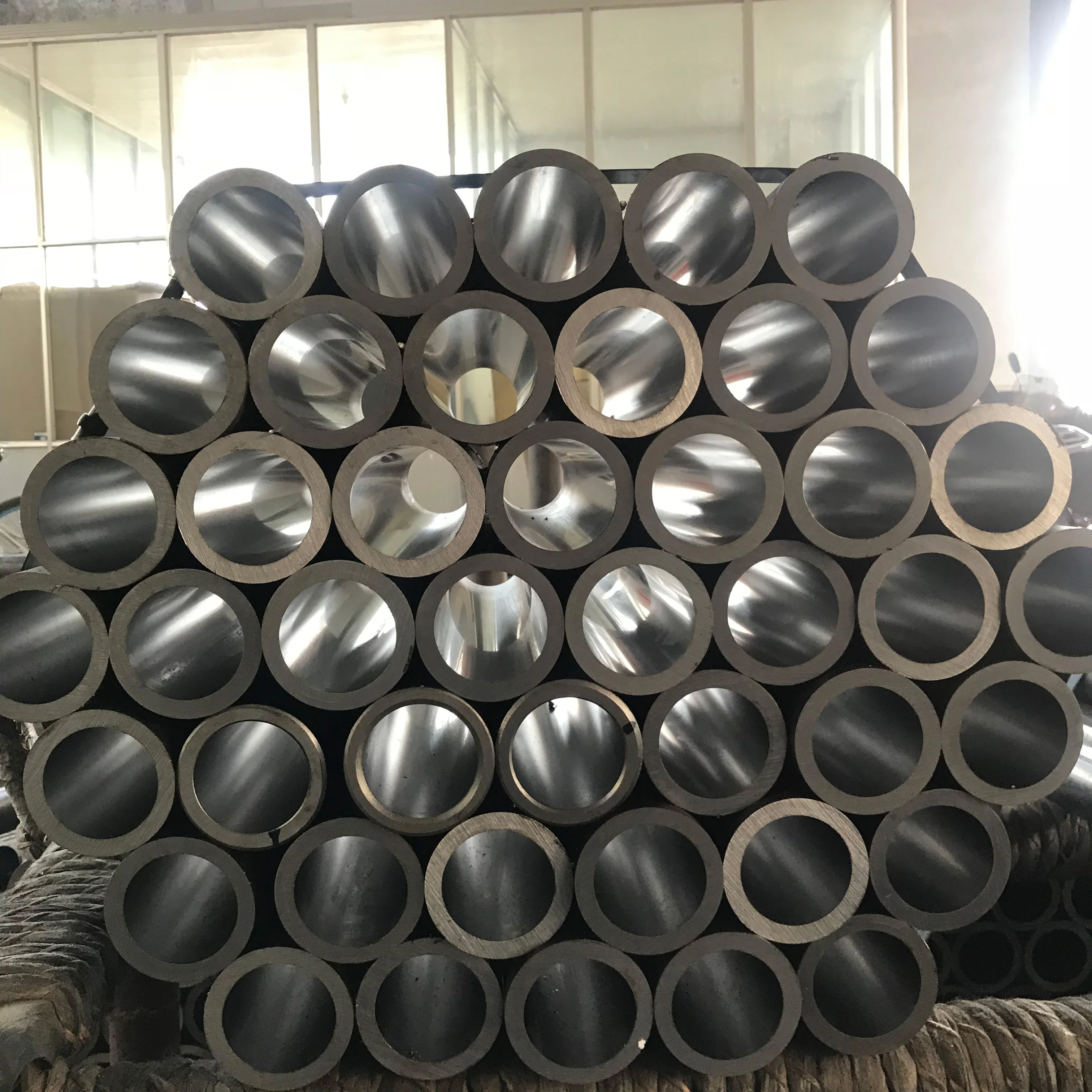 Astm a519 ck45 seamless pipe bks h8 h9 aisi 1020 4130 cold drawn honed tube