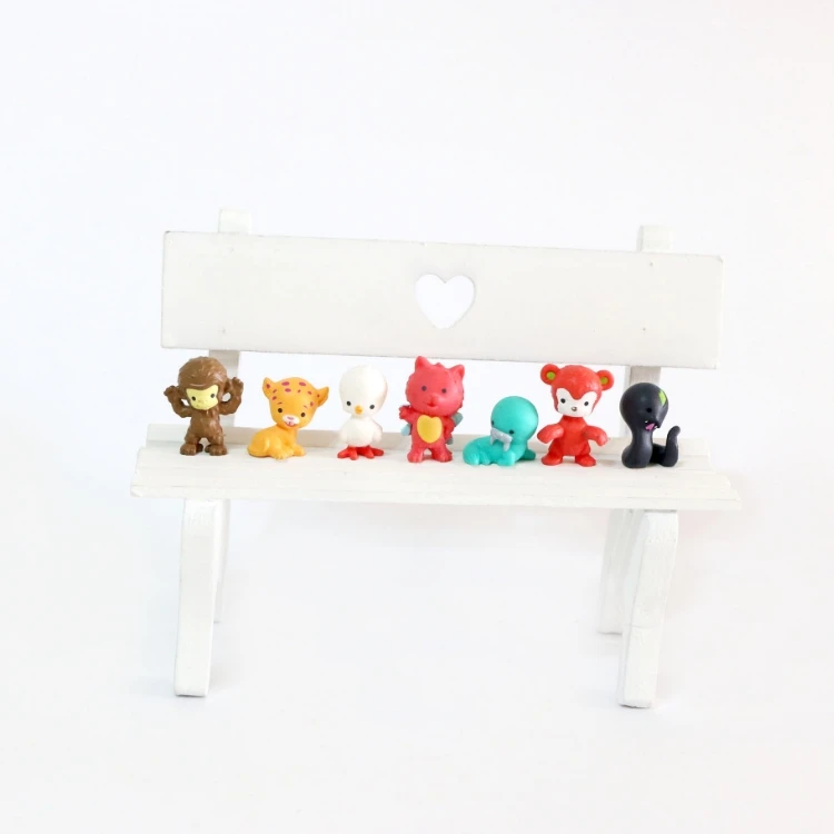 QX119 Cartoon Doll Egg Plastic Cheap Mini Toys For Empty Capsule