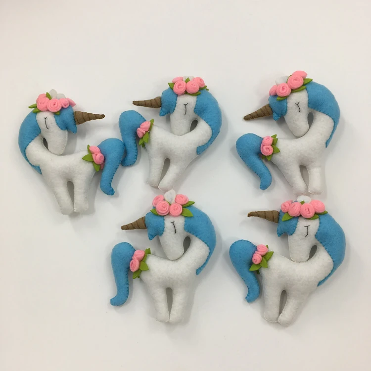 Custom Creative cheap toys New Design Stuffed soft craft felt toys