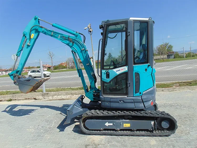 SUNWARD Small Mini Crawler Excavator SWE35UF 3.5ton Hydraulic Small Digger with CE EPA Engine