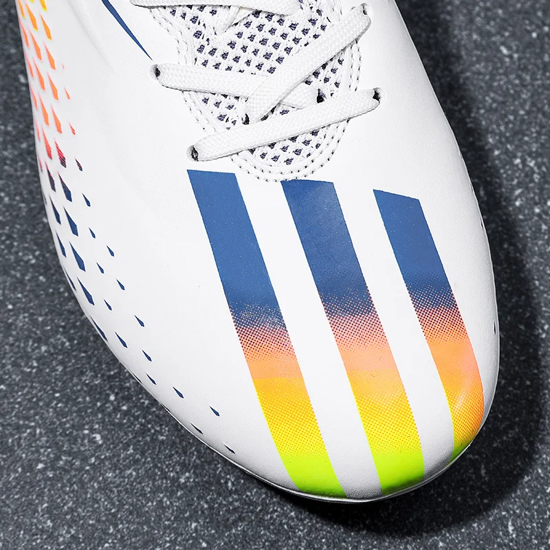 Hot Sale Football Boots Soccer Shoes Men High Quality Boots Sneaker Outdoor Soft Comfortable Football Shoes Cotton Fabric Rubber