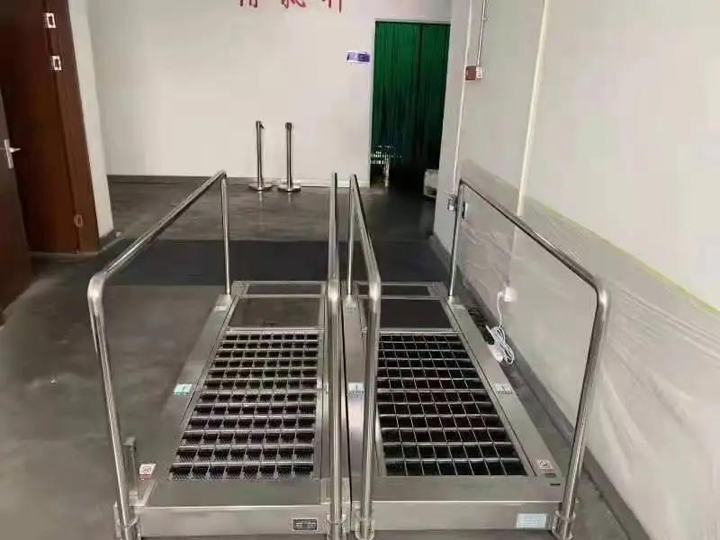 Dustless workshop disinfection l dust removal intelligent shoe sole cleaning machine