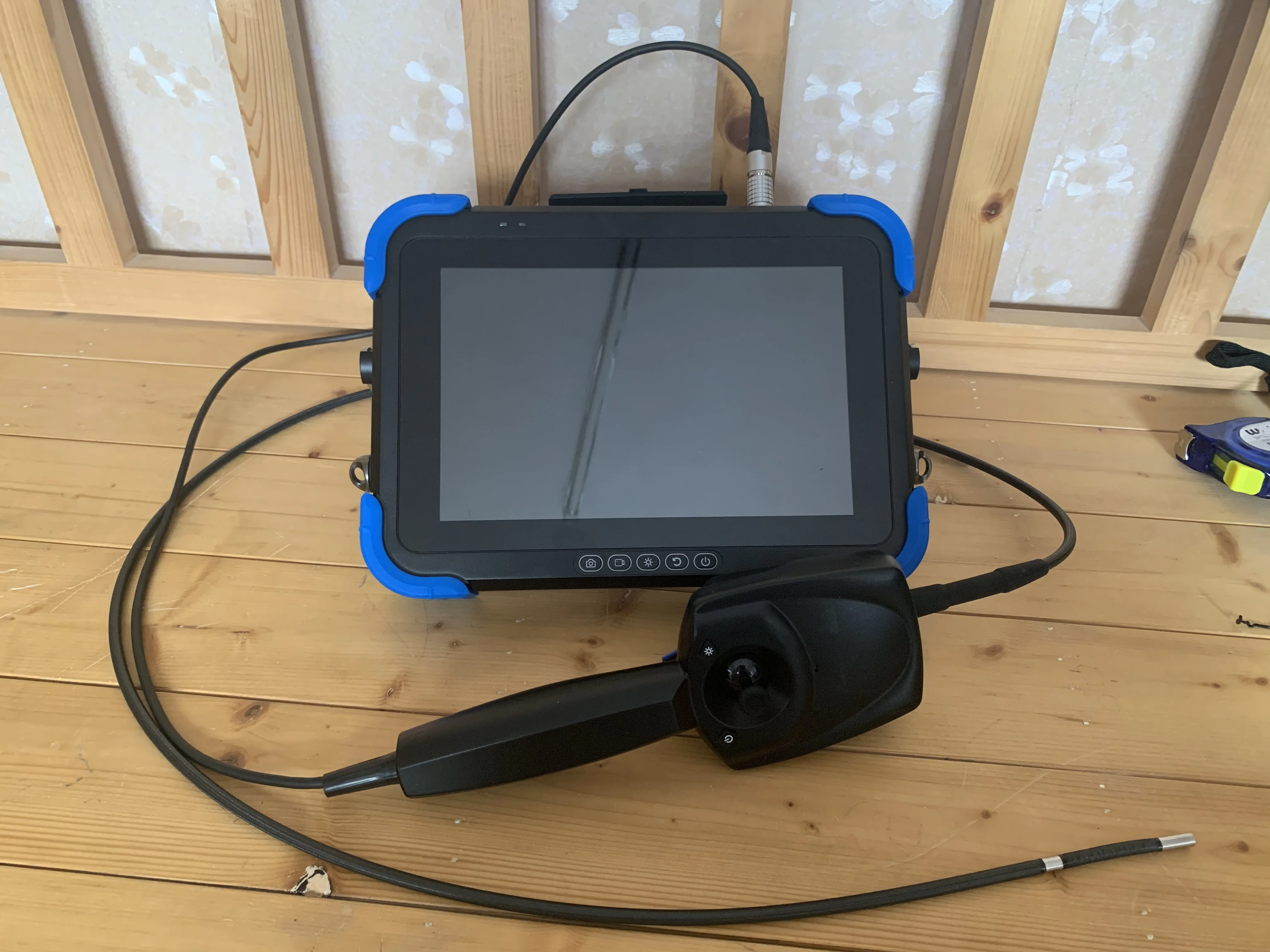Handheld Industrial Video Borescope with 720P 3D Measure Function, 10.1' LCD,  1.5M Testing Cable Visual Testing