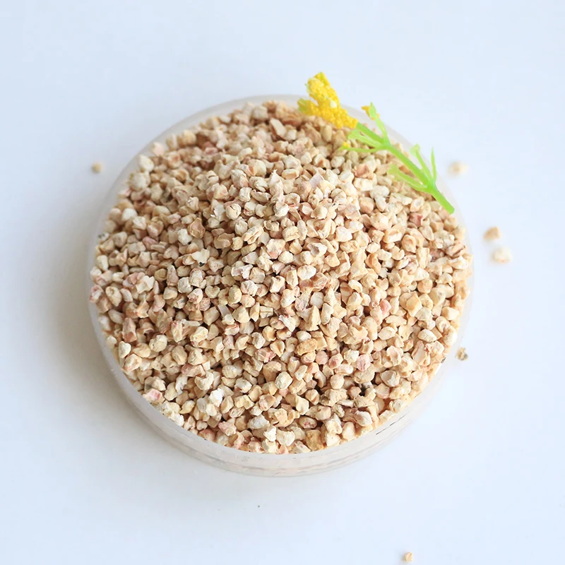 Crushed Corn Cob with Low Price for Animal Feeding /mushroom Corn Cob Granules