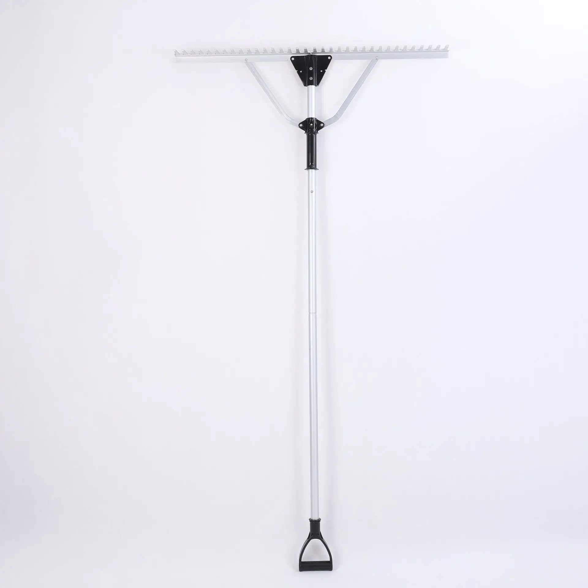 High Quality silver Portable Garden Multifunctional Rake with Durable Handle Track sand leveller