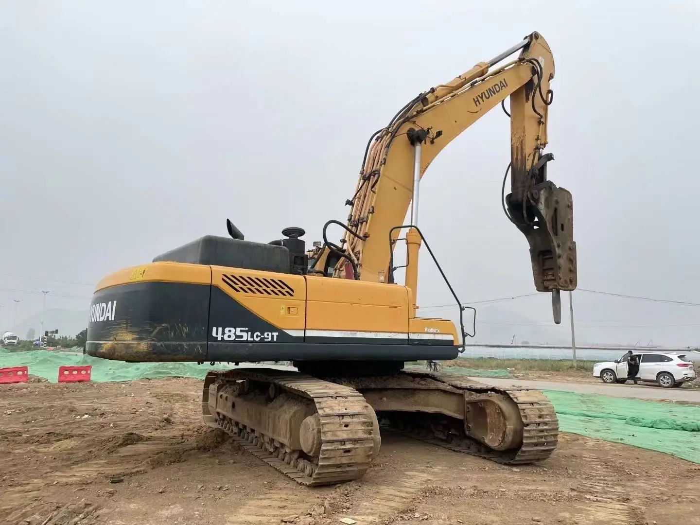 Korea surplus used mining equipment heavy duty 50 ton Hyundai excavator 485 520 good quality