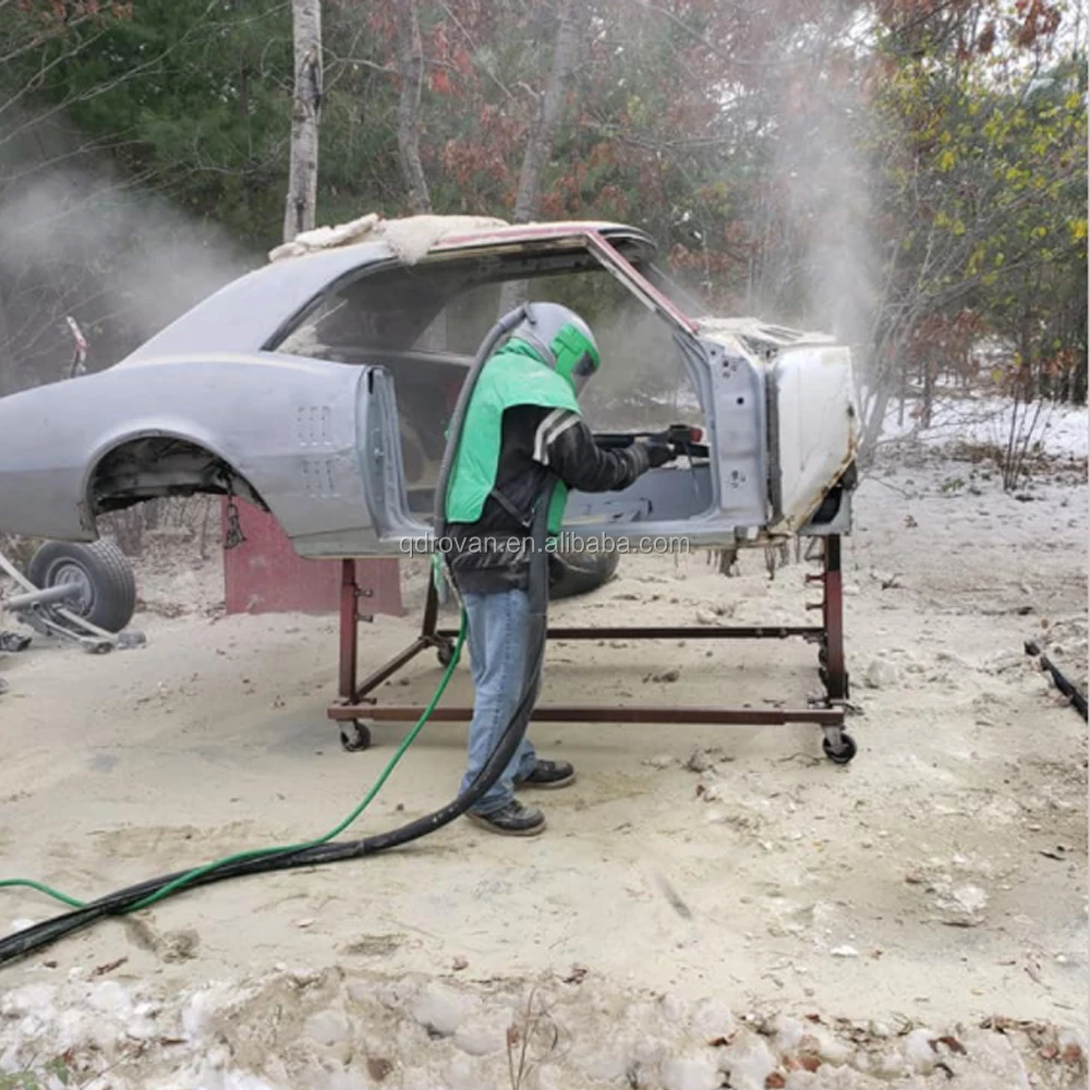 Portable handheld spray gun sandblasting machine/Dustless blasting/sandblaster