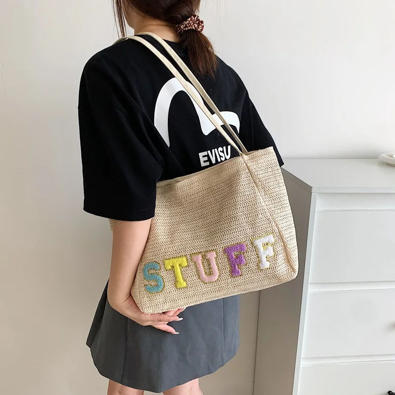 2024 high appearance level shoulder bags Korean light French lazy large capacity fashion personality student class commuting bag