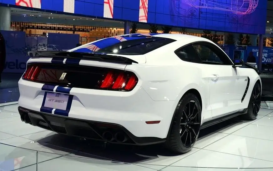 Для Ford Mustang 2015 2016 2017 комплекты корпусов Shelby Premium PP Материал задний