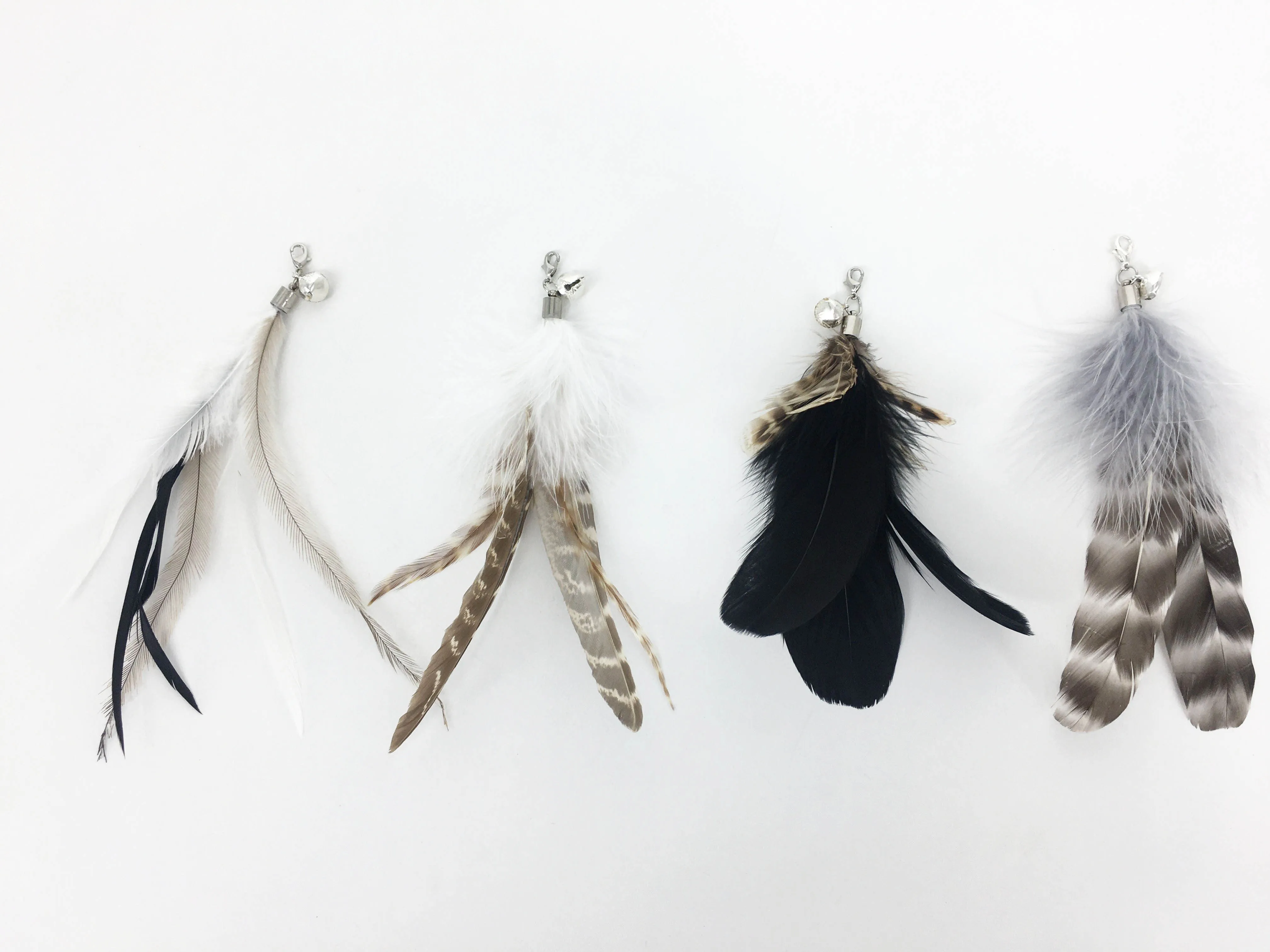 Multi Feather Plume Cat Toy Replaceable Head Design Long Rod Cat Teaser With Suction Cup Bells Wire