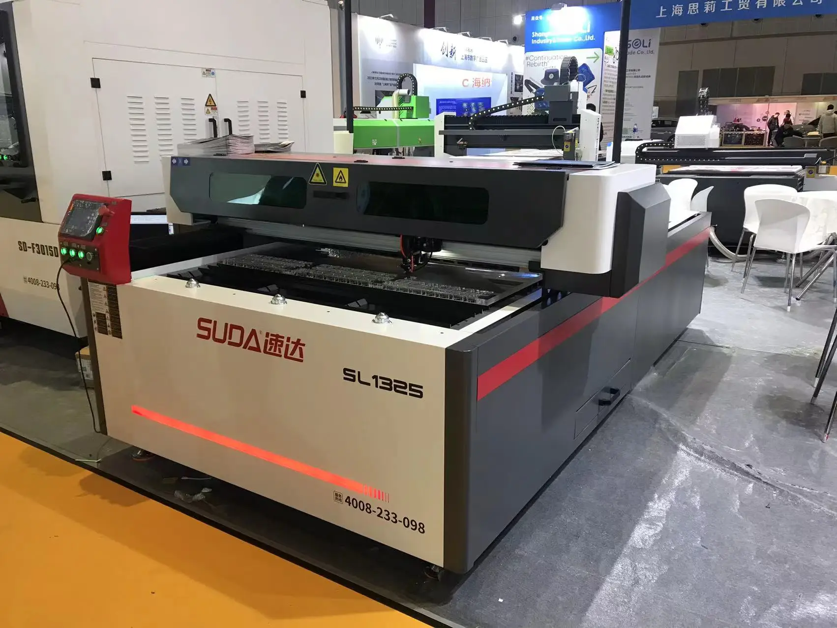 Best Industrial  150W 1390 Fabric Rubber Plywood Glass CO2 Laser Engraving Machine With CCD Camera