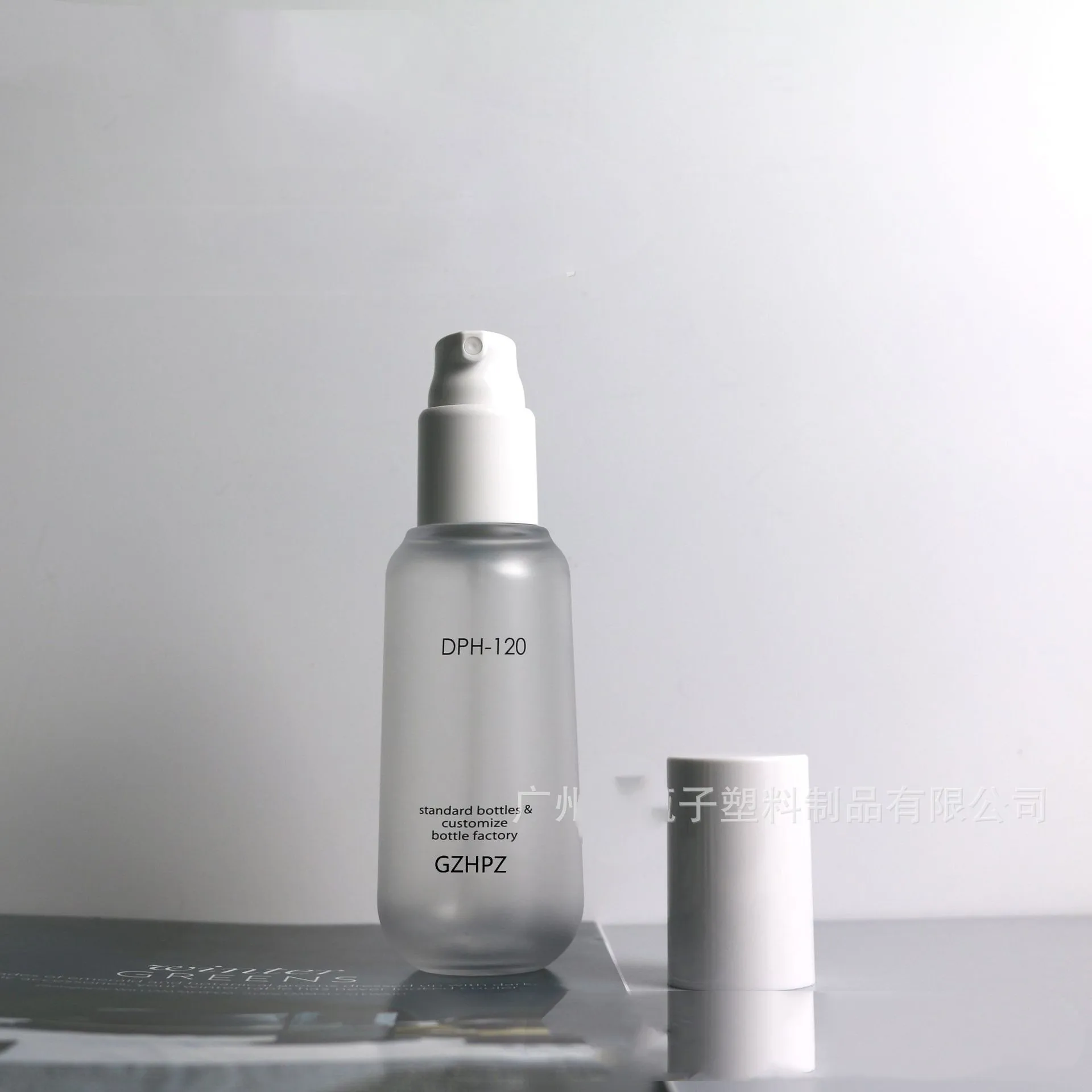 60 80 100 120 150ml matte grey round shoulder high quality frosted essencial oil serum skin care lotion pump spray bottle