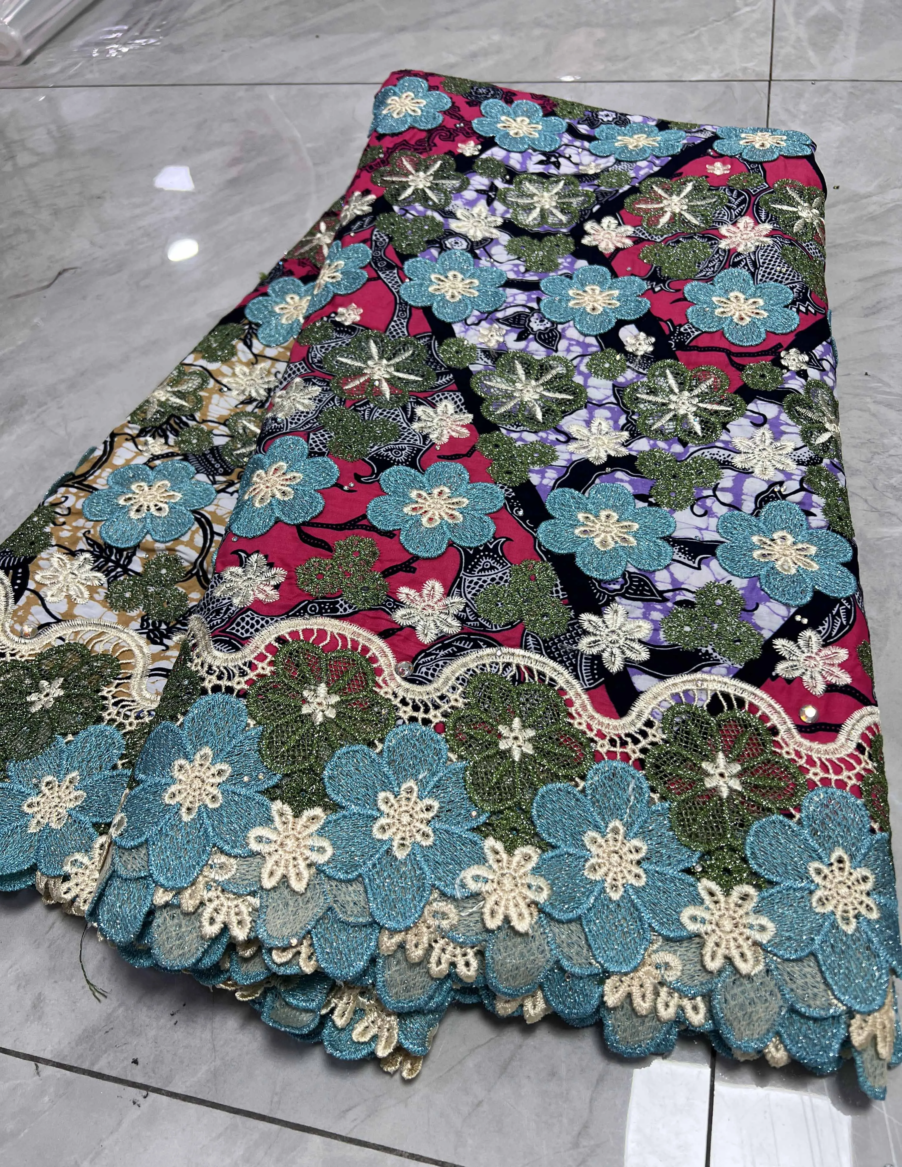 2024 African Wax Lace wax Fabric Embroidery Lace Sewing Sequins Prints Ankara wax Fabric For Wedding Dress 5 yards