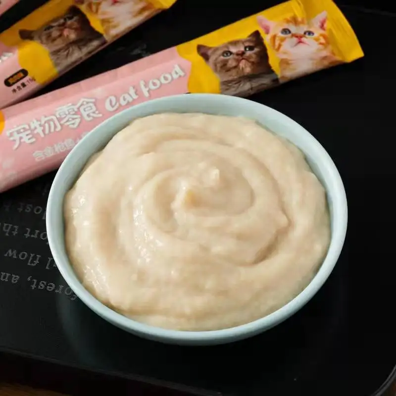 2022 wholesale Cat Puree Salmon&chicken cream snack pet treats cat treat snack wet food, cat and dog treats, cat liquid snack