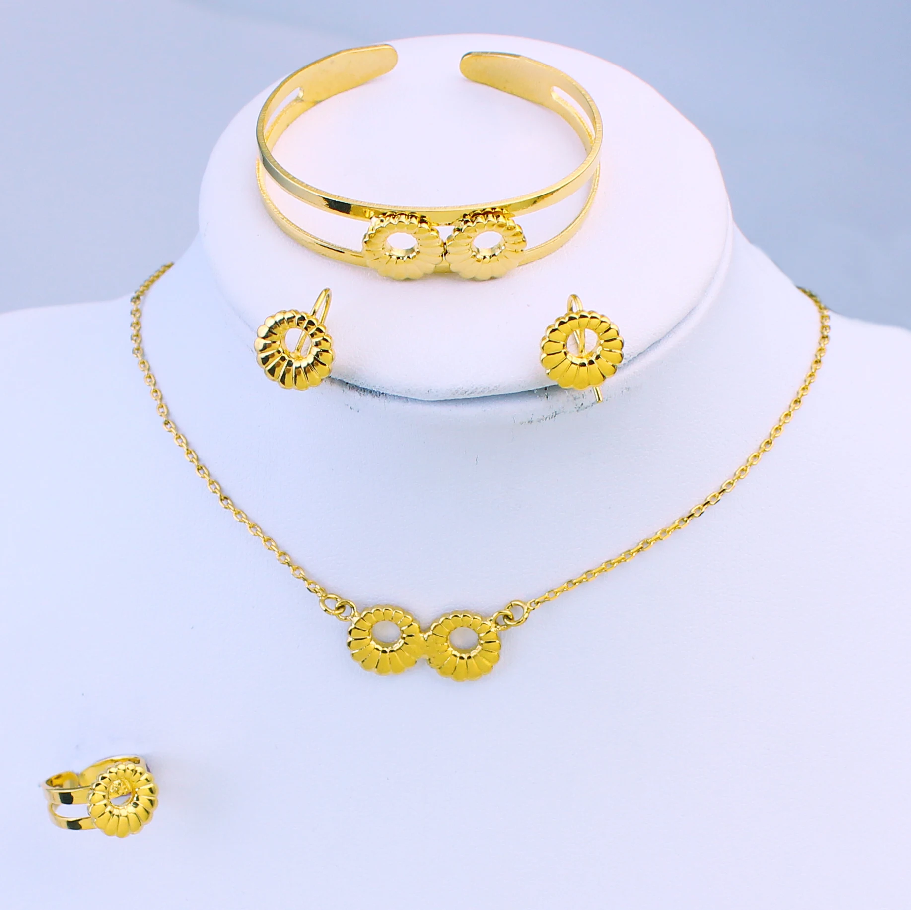 Fashion Luxury Circle suit jewelry set for Wedding Jewelry