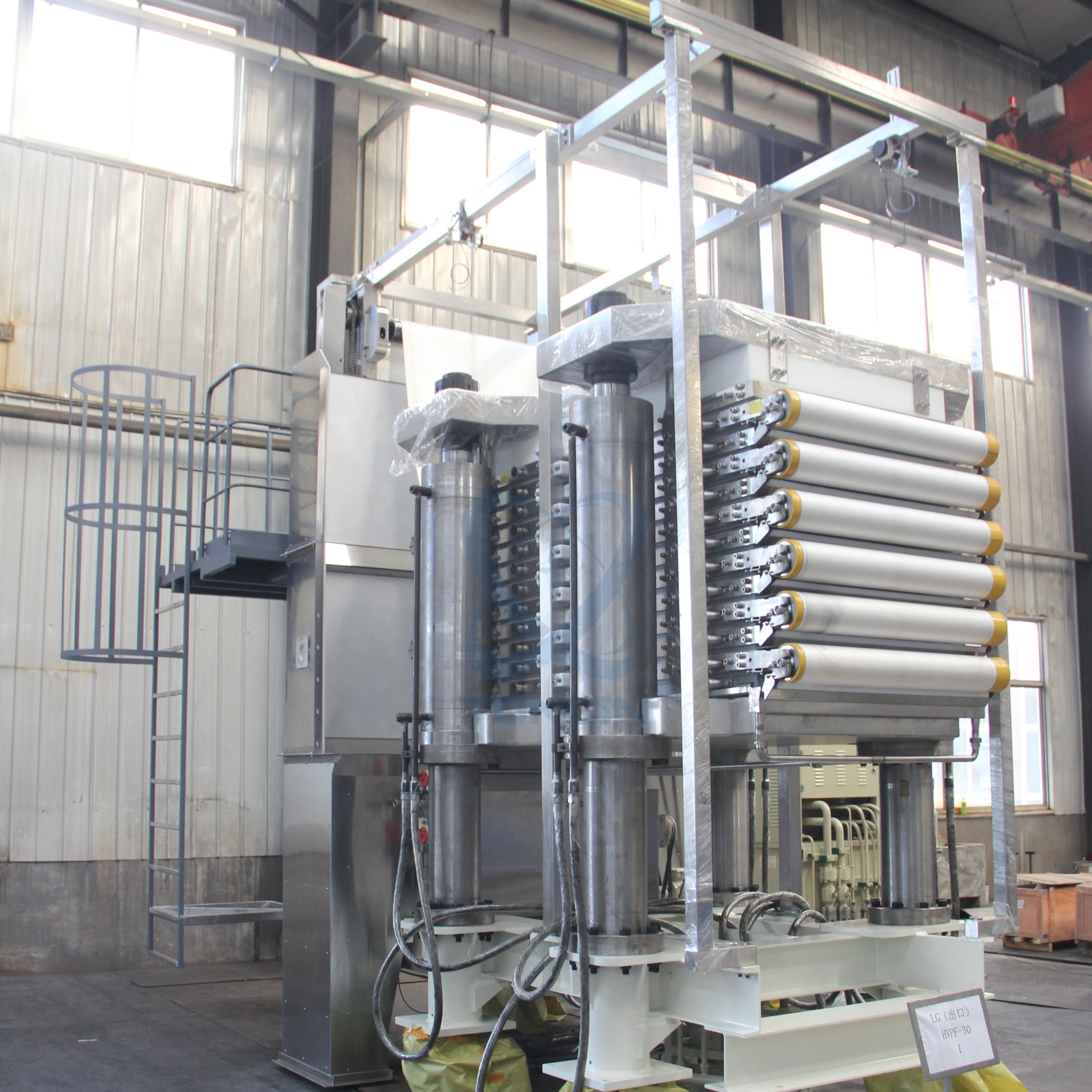 Toncin Vertical Tower Automatic Press Filter for Metallurgy Solid-liquid Separation Equipment