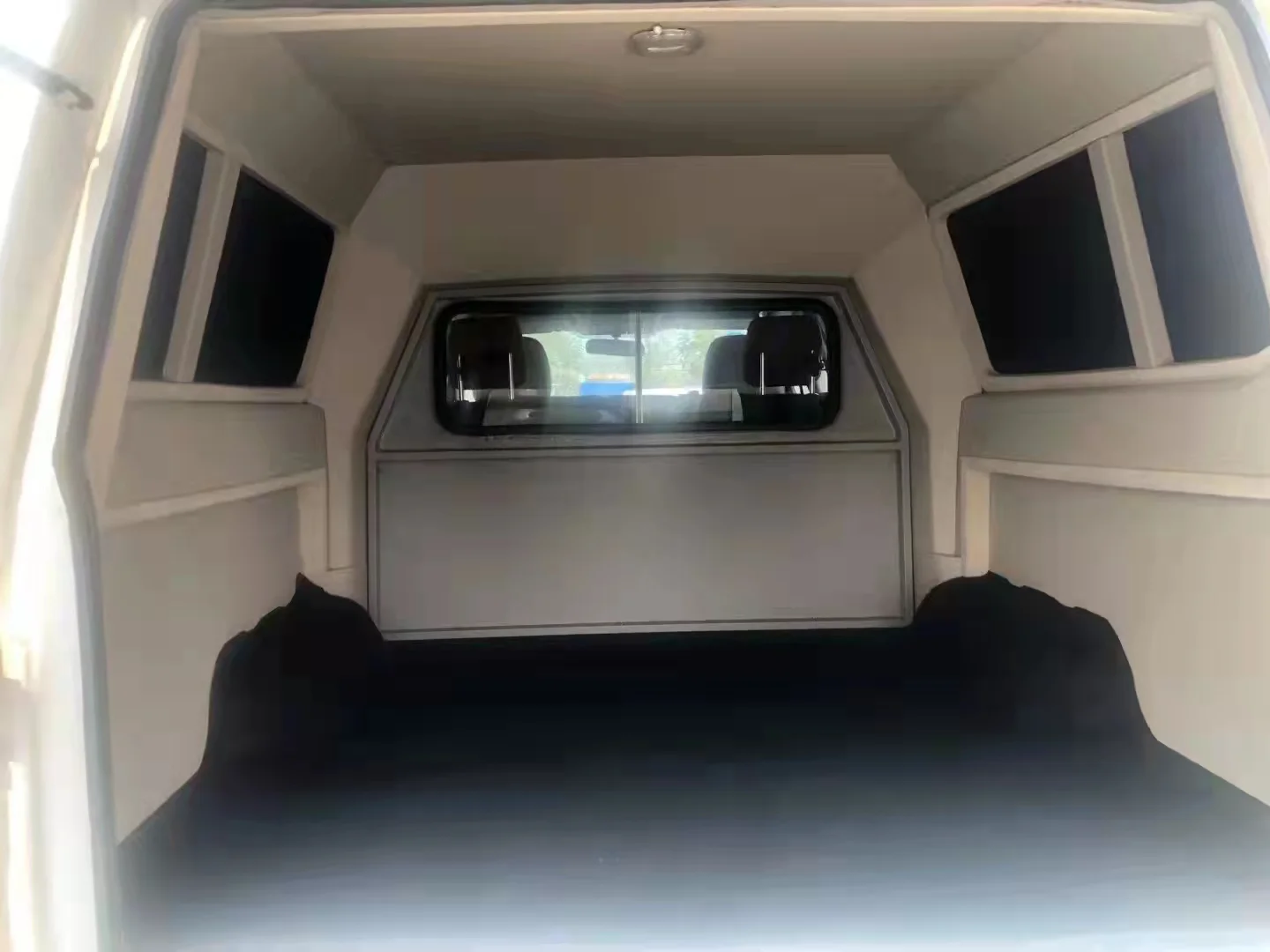 CHINA Cheap Pickup Truck 4x2 pick up truck for sale