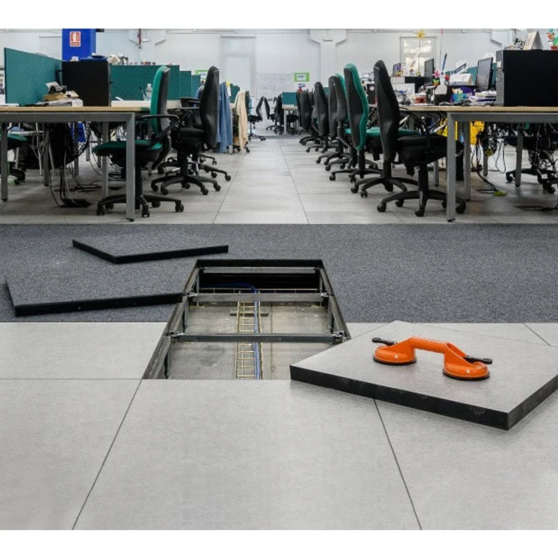 Majet B2 fre resistance woodcore With Six Sided Galvanized Steel Cladding Raised Floor