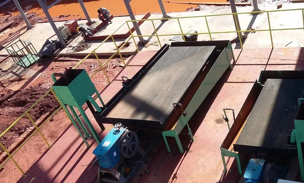 Gold Mining Machinery Equipment Miner Separator Lowest Price Mini Gravity Separator Vibration Gold Shaking Shaker Table