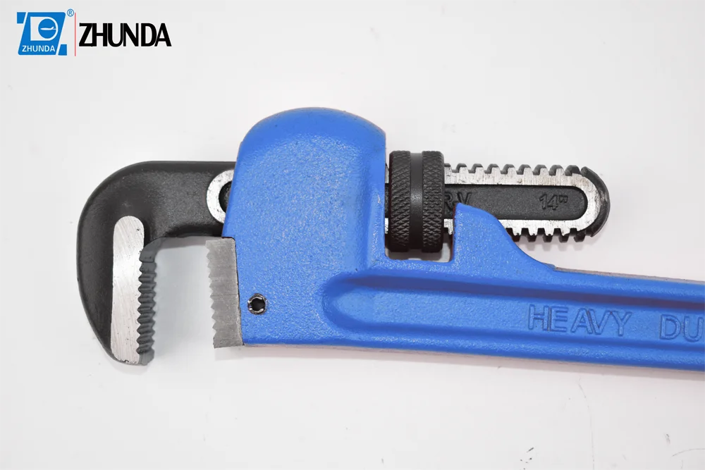 pipe grip tool heavy duty pipe wrench with CrV Head or carbon hook jaw Pipe wrench