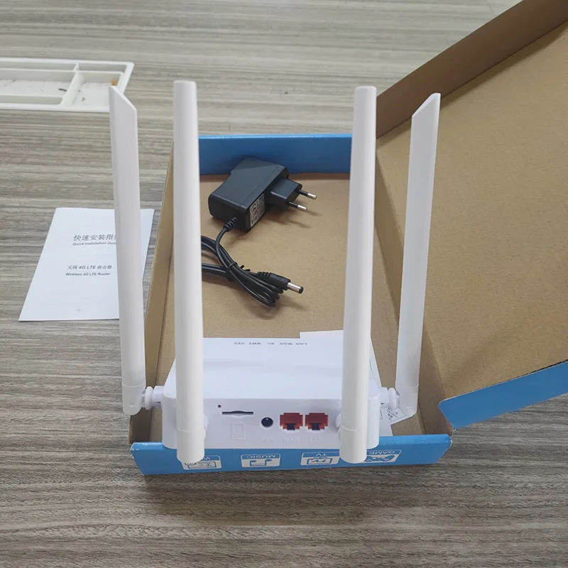 Popular Design Lte 4G With Solar Power Sim Card Wireless Wifi Router