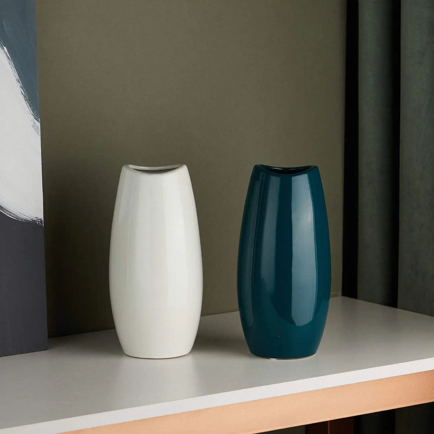 Nordic ceramic vase white egg-shaped home decor art luxury style flower arrangement ceramic vase