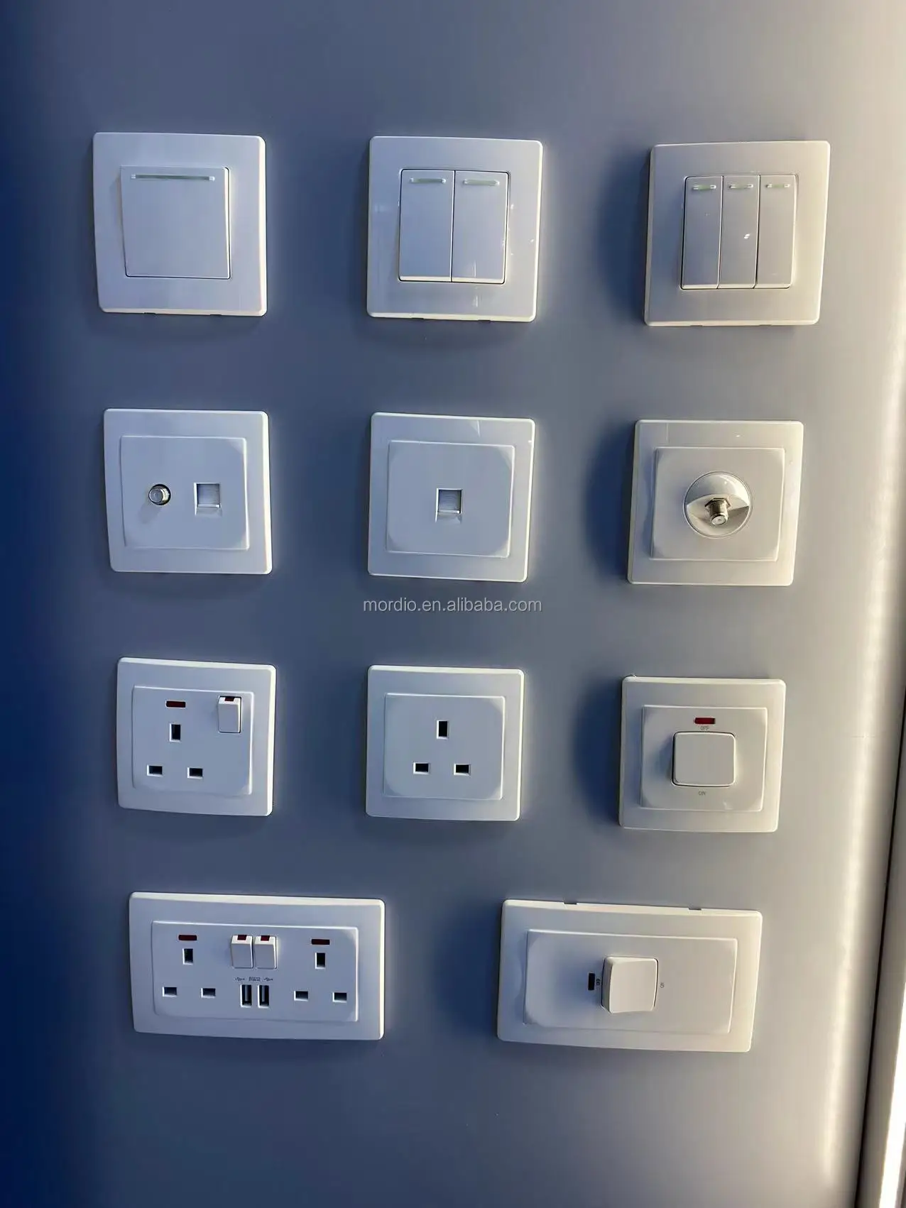 A4 Wall Switch socket 20A double pole Switch control water heater 220v~