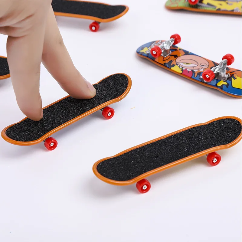 Multicolor Frosted Finger Board Skateboard Toys Alloy Mini Finger Skateboard Fidget Toys for Kids Adult Decompression