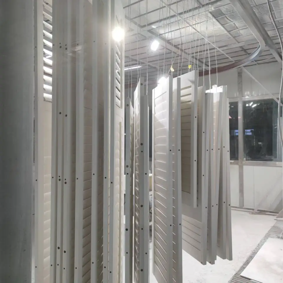 Wholesale Decorative Indoor Window Plantation Shutters