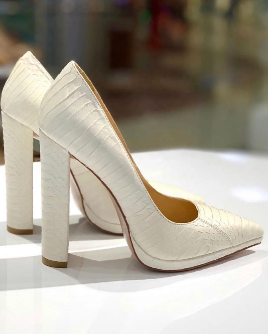 2024 Ladies High Quality Stylish Pointed Toe High Heel Pump Shoes Women Chunky Heel With Platform Shoes