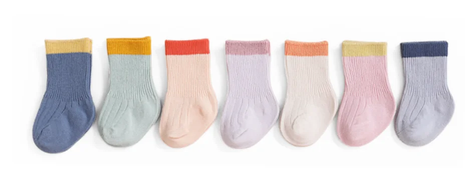 2021 best selling combed cotton non slip custom cartoon baby socks