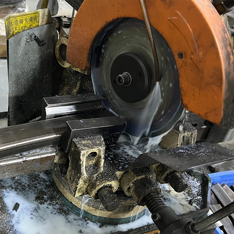 Услуги по изготовлению перфорированных труб из нержавеющей стали