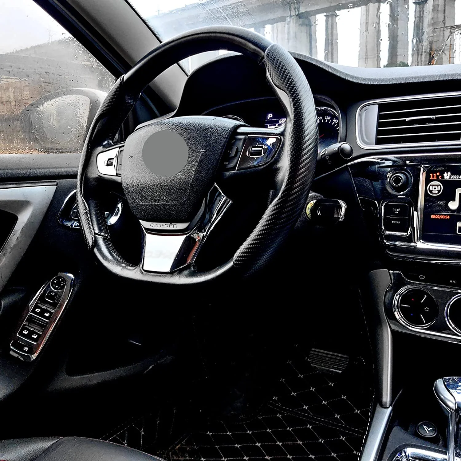 customization Black Anti-Slip Segmented Steering Wheel Protector Universal Carbon Fiber Steering Wheel Cove