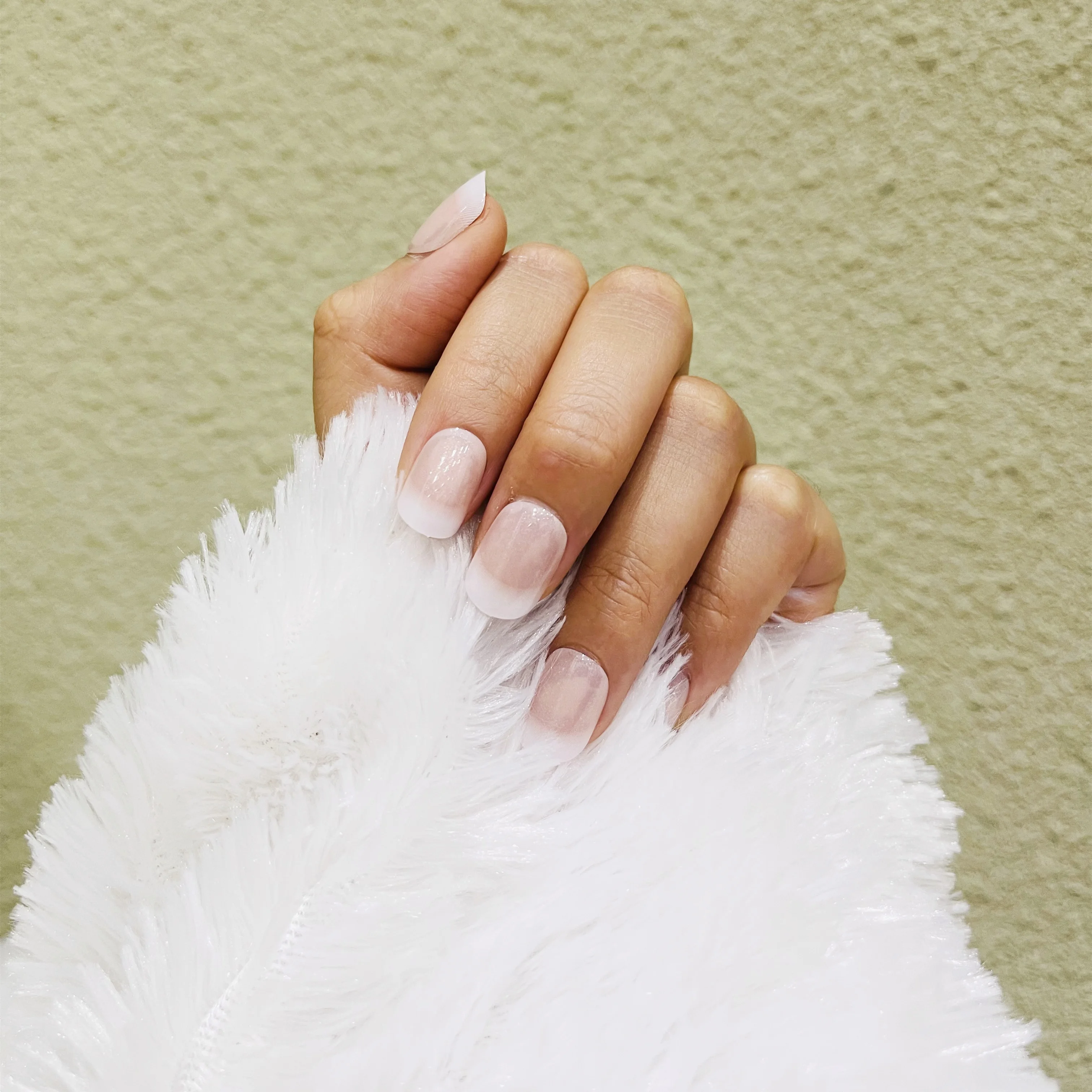 24pcs artificial nails french ombre glitter shinning nails for girls and women