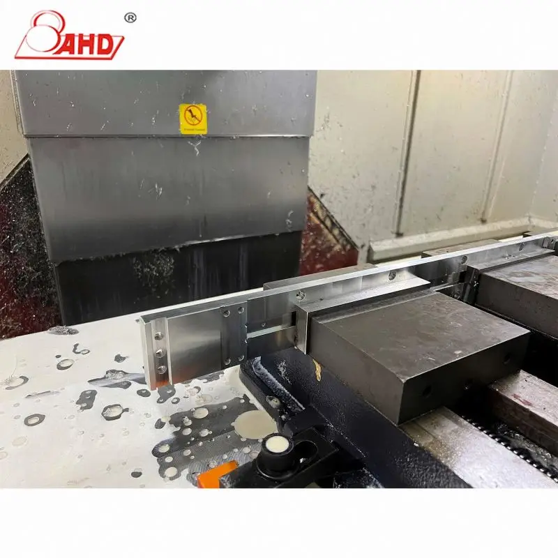 Aluminum alloy punching CNC spare parts processing Surface treatment Aluminum polishing