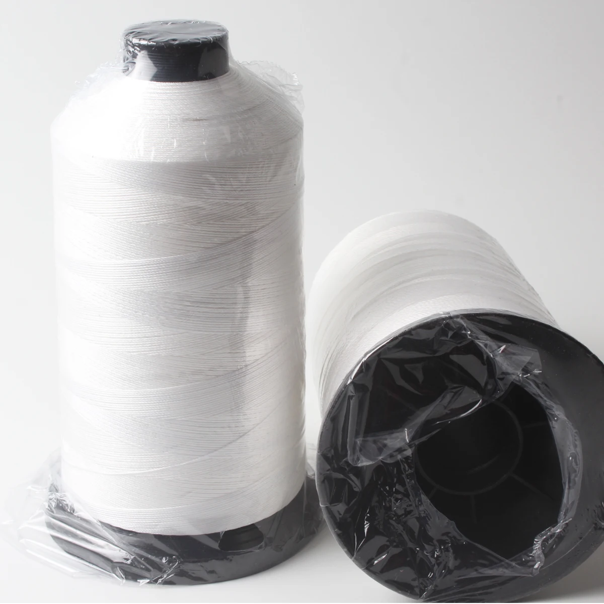 0.28mm 210D/3weave  Braid UHMWPE Sewing Thread for Webbing/Fabric/Bag/Garment