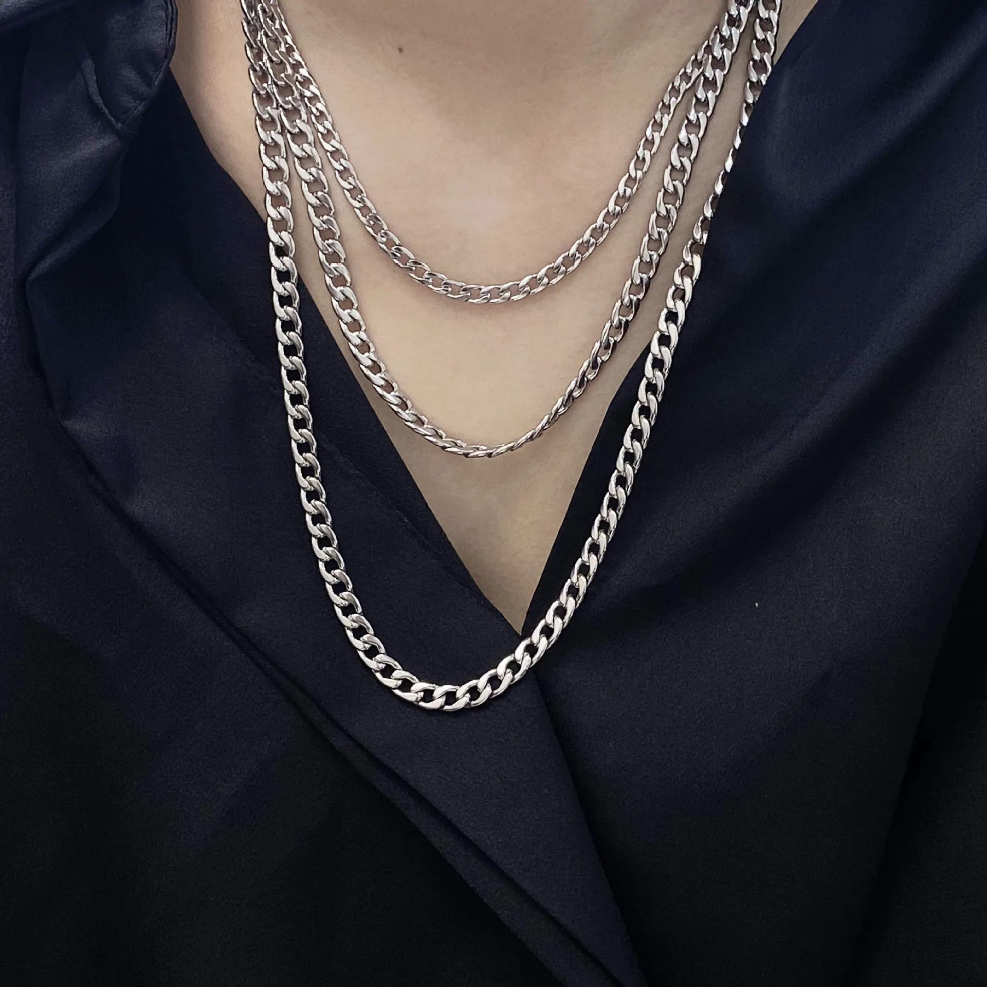 Latest 4.5mm 6mm 7.5mm Stainless Steel Cuban Chain Necklace 18K Gold Plated Chunky Wide Curb Chain Necklace Jewelry Women