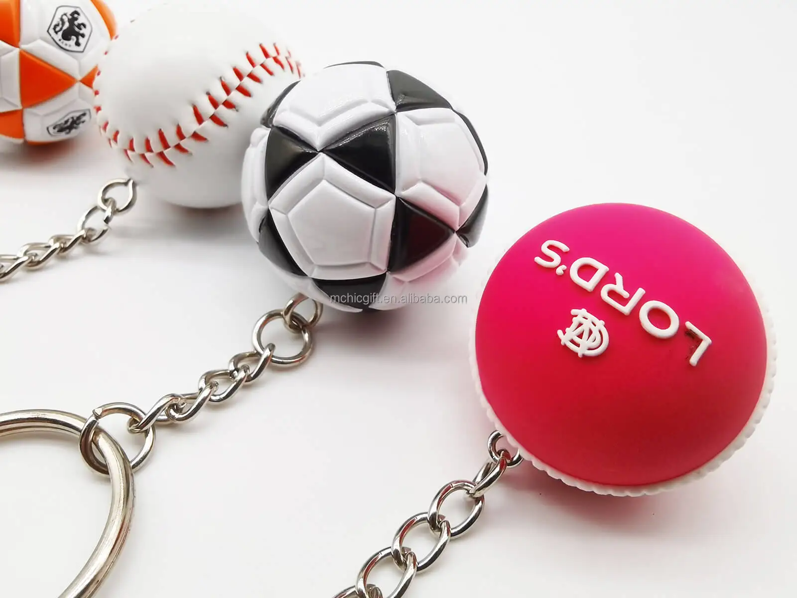 New Promotion Gift Soccer Ball Keychains with Custom Printing 3D Football Key Holder